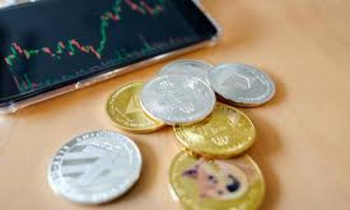 以太坊的官方钱包是“MetaMask”。MetaMask 是一个浏览器扩展和移动应用程序，使用户能够管理他们的以太坊账户，同时也能够与基于以太坊的去中心化应用程序（DApps）进行互动。它非常受欢迎，用户可以方便地进行加密货币的交易、管理NFT（非同质化代币）以及访问去中心化金融（DeFi）产品。

这里有几个重要的主题，可以围绕“以太坊官方钱包是哪个主流”进行更深入的讨论：

### 1. 什么是MetaMask？
- MetaMask的定义
- MetaMask的历史背景
- 它与以太坊的关系

### 2. MetaMask的主要功能
- 钱包管理功能
- 与DApp的交互
- 交易的方便性

### 3. 如何安全使用MetaMask？
- 钱包安全的重要性
- 安全设置建议
- 防范常见的安全威胁

### 4. MetaMask在以太坊生态系统中的角色
- DeFi与MetaMask
- NFT市场与MetaMask
- 与其他区块链的兼容性

### 5. 使用MetaMask的常见问题
- 如何创建MetaMask账户
- 如何恢复丢失的账户
- 如何交易和管理代币

#### 详细内容创作

#### 以太坊官方钱包：MetaMask背后隐藏的秘密，你知道吗？